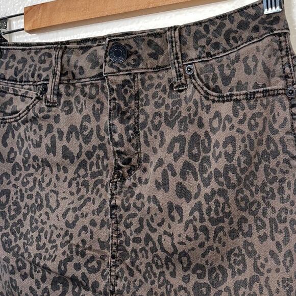 MUDD Mini Skirt size 3 Stretch Denim Cut Off Leopard Print Brown Tan Y2K 2000's - Picture 7 of 16